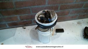 O120533 Gebruikte brandstofpomp elektrisch Volkswagen Beetle