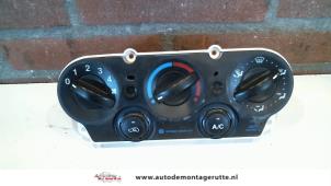 O100058 Gebruikte chaufage bedieningspaneel Ford Fiesta