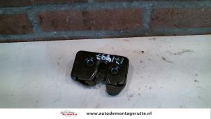 O91611 Gebruikte slotmechaniek achterklep Volkswagen Lupo