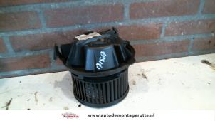 O130145 Gebruikte chaufage ventilatiemotor Citroen C5