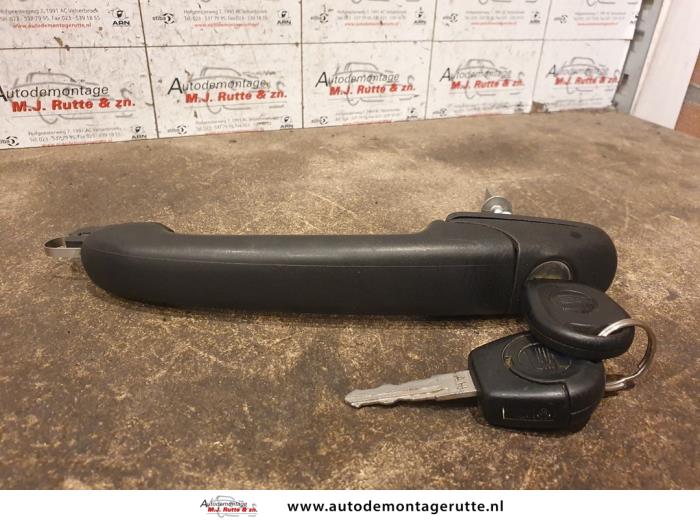 Gebruikte Portiergreep 2Deurs rechts Seat Ibiza O80862