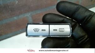 O106683 Gebruikte verwarmingsschakelaar achterruit Ford Mondeo