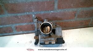 O122482 Gebruikte gasklephuis Opel Corsa