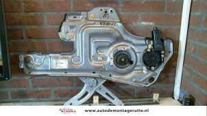 O78184 Gebruikte ruitmechaniek 4deurs links-voor Hyundai Highway Van