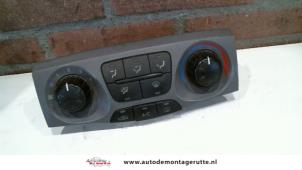 O100355 Gebruikte chaufage bedieningspaneel Hyundai Highway Van