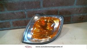 O75758 Gebruikte pinker links Hyundai Trajet