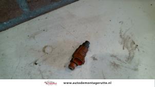 O121695 Gebruikte injector (benzine injectie) Mitsubishi Carisma