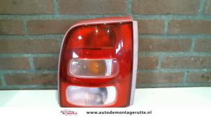 O95177 Gebruikte achterlicht rechts Nissan Micra