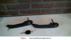 O79678 Gebruikte portiergreep 2deurs links Volkswagen Polo