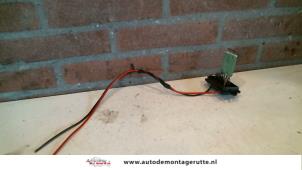 O131251 Gebruikte kachel weerstand Renault Twingo
