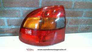 O92805 Gebruikte achterlicht links Opel Astra