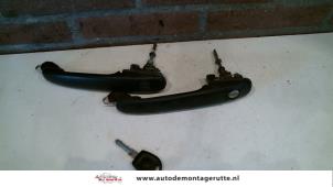 O80613 Gebruikte deurgreep 2deurs rechts Volkswagen Polo