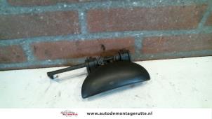 O80754 Gebruikte portiergreep 2deurs rechts Peugeot 206