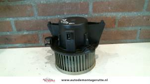 O129869 Gebruikte chaufage ventilatiemotor Fiat Doblo