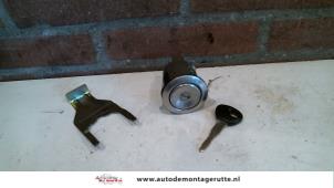 O92426 Gebruikte achterslot cilinder Mazda Demio