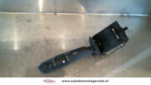 O101939 Gebruikte richtingaanwijzer schakelaar Peugeot 406