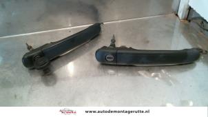 O79662 Gebruikte portiergreep 2deurs links Volkswagen Polo