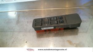 O109468 Gebruikte combischakelaar ramen Volvo S40/V40
