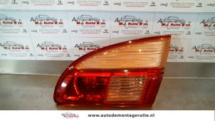 O132795 Gebruikte achterlicht rechts Toyota Avensis