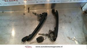 O80601 Gebruikte deurgreep 2deurs rechts Volkswagen Polo