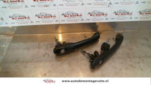 O79681 Gebruikte portiergreep 2deurs links Volkswagen Polo