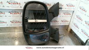 O84495 Gebruikte buitenspiegel links Opel Vivaro