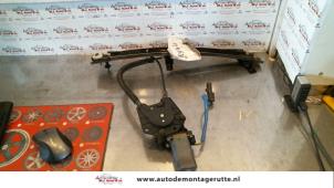 O78166 Gebruikte ruitmechaniek 4deurs links-voor Chrysler Neon