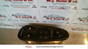 O108929 Gebruikte schakelblok ruiten Hyundai Coupe