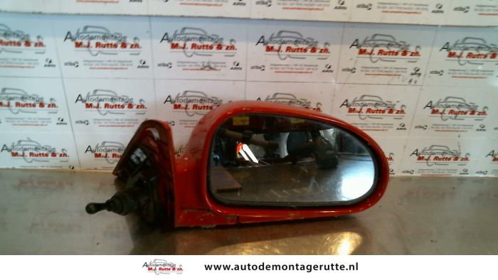 Gebruikte Buitenspiegel rechts Hyundai Coupe O87189