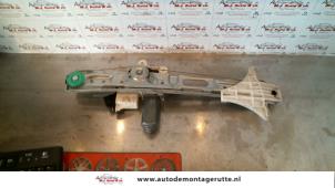 O88846 Gebruikte ruitmechaniek 4deurs links-achter Opel Vectra