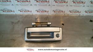 O92209 Gebruikte handgreep achterklep Mitsubishi Lancer
