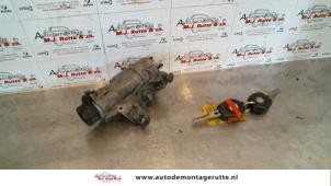 O114214 Gebruikte kontaktslot+sleutel Skoda Fabia