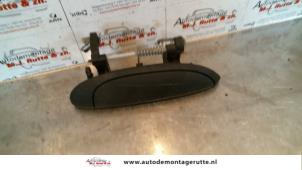 O89594 Gebruikte deurgreep 4deurs rechts-achter Dacia Logan