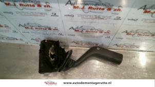 O103823 Gebruikte schakelaar ruitenwisser Volvo S40/V40