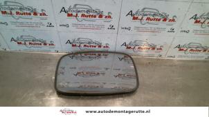 Gebruikte Spiegelglas rechts Ford Fiesta 4 1.3i Prijs op aanvraag aangeboden door Autodemontage M.J. Rutte B.V.