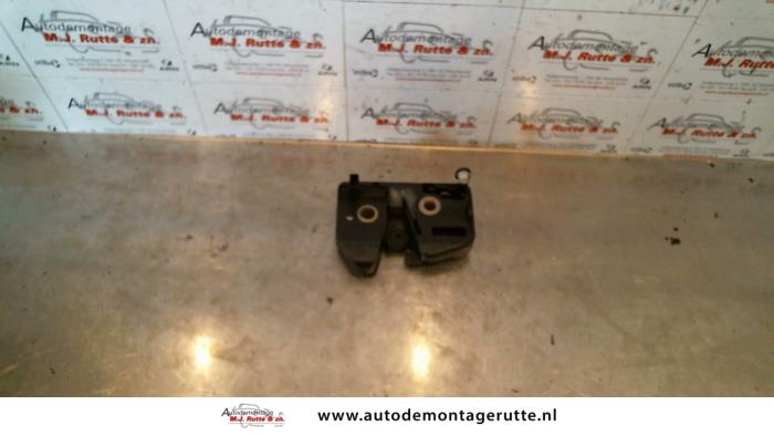 Gebruikte Achterklep Slotmechaniek Volkswagen Lupo O91613