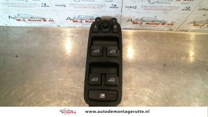 O109494 Gebruikte schakelblok ruiten Volvo V50