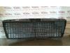 Gebruikte Grille Mercedes E-Klasse O71384