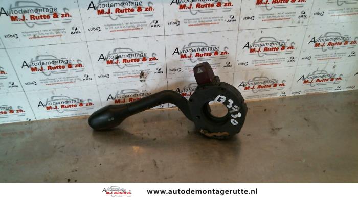 Gebruikte Knipperlicht Schakelaar Seat Inca O102190