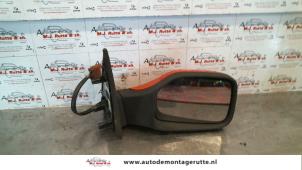 O87608 Gebruikte buitenspiegel rechts Peugeot 106