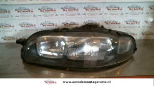O72196 Gebruikte linker koplamp Fiat Marea