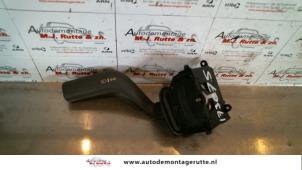 O132926 Gebruikte schakelaar richtingaanwijzer Volvo S40/V40