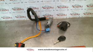 O114262 Gebruikte kontaktslot+sleutel Citroen Xsara