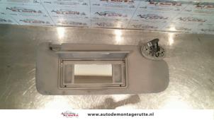 O110641 Gebruikte zonneklep Toyota Avensis