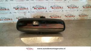 O106197 Gebruikte spiegel binnen Toyota Avensis