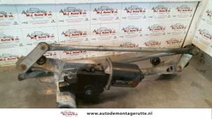 O118777 Gebruikte ruitenwismotor+mechaniek Mazda Premacy