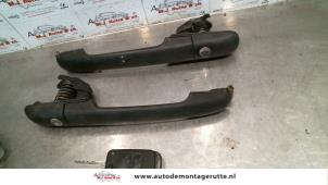 O80541 Gebruikte deurgreep 2deurs rechts Mercedes Vito