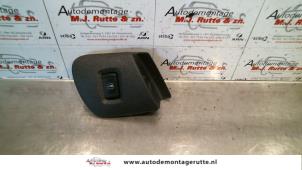 O107618 Gebruikte raam schakelaar elektrisch Skoda Octavia
