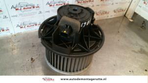 O130006 Gebruikte chaufage ventilatiemotor Jeep Cherokee