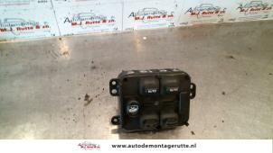 O109025 Gebruikte schakelblok ruiten Jeep Cherokee